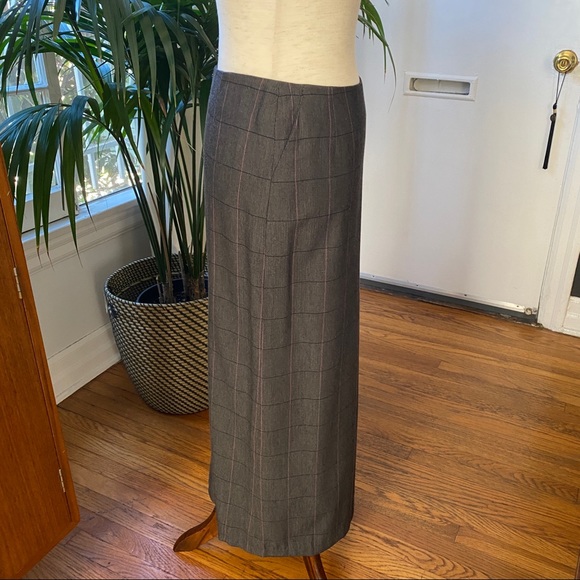 💸 3/$20 💸 Vintage Valerie Stevens Gray Long Skirt | 6P - Picture 3 of 7